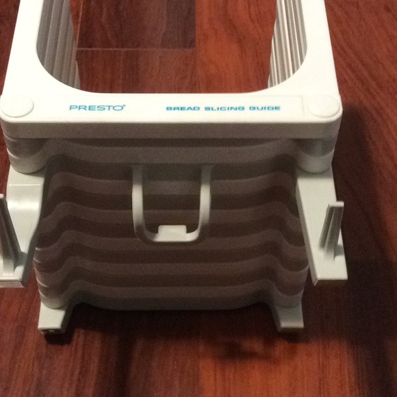 Presto Bread Slicing Guide Model # 0861001 - Picture 6 of 6